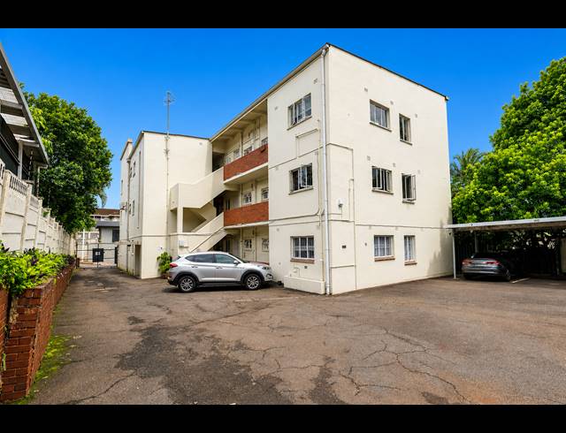 1.5 BEDROOM APARTMENT FOR SALE IN MUSGRAVE